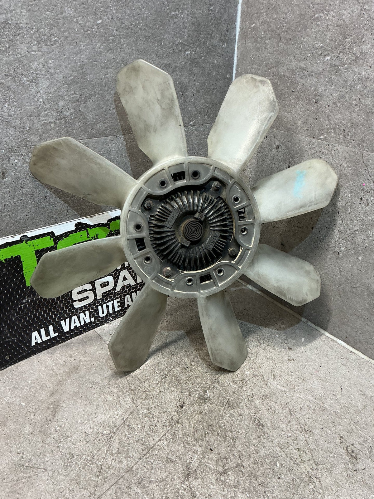 1995 Isuzu Bighorn UBS69GW- Viscous Fan- (TAG16224)