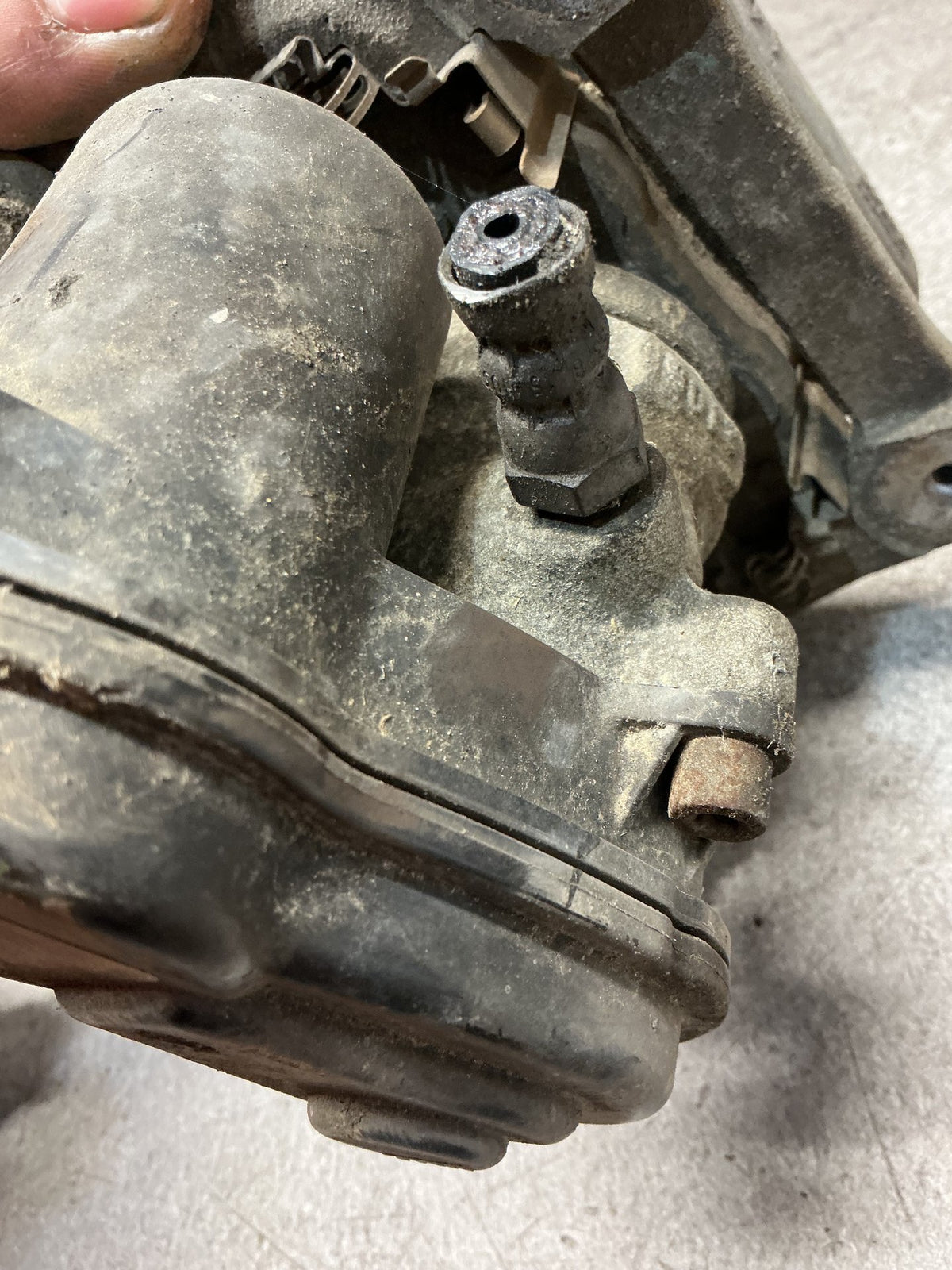 2015-2020 Jeep Renegade B1- Right Rear Caliper- (TAG12335)
