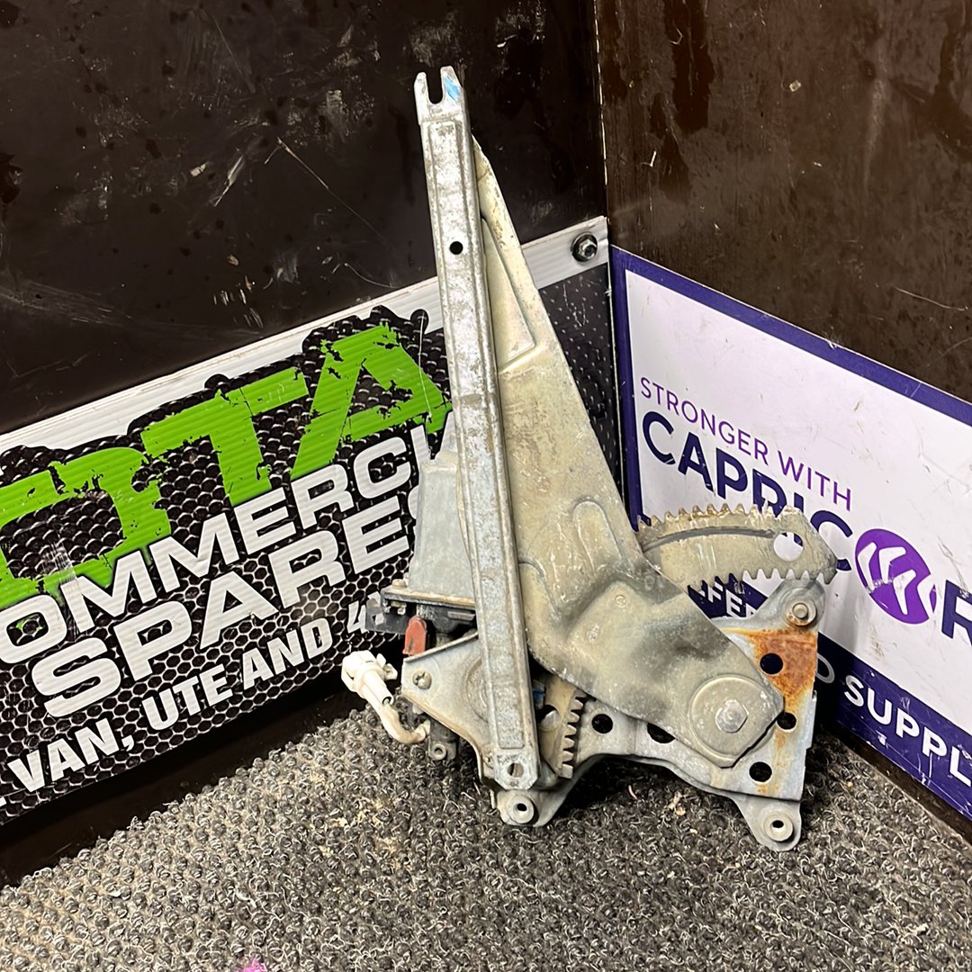 1994-1999 Toyota RAV4 A10 SXA11- Right Rear Window Regulator/Motor- (TAG7715)