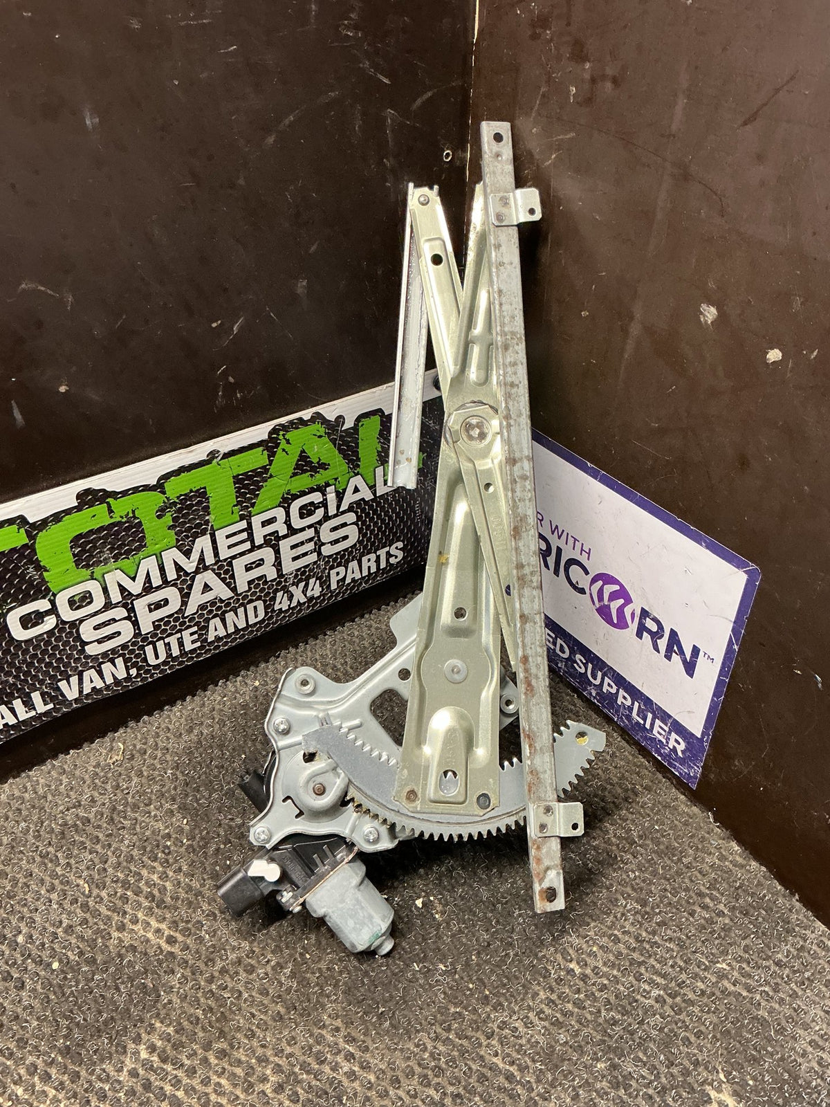 2005-2012 Mitsubishi Outlander II CW*W- Right Front Window Regulator/Motor- (TAG11581)