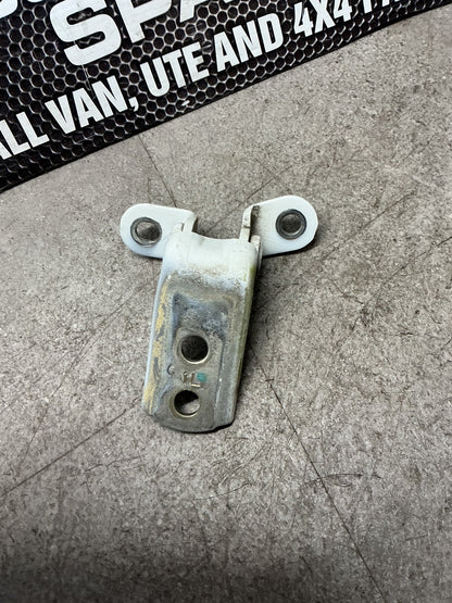 2007-2014 Toyota Highlander U40- Left Front Door Bottom Hinge- (TAG15293)