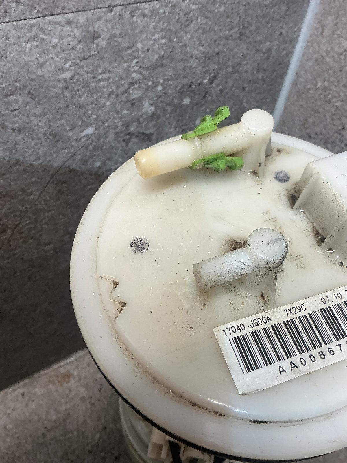 2007-2013 Nissan X-Trail T31 TNT31 - Fuel Pump - (TAG19433)