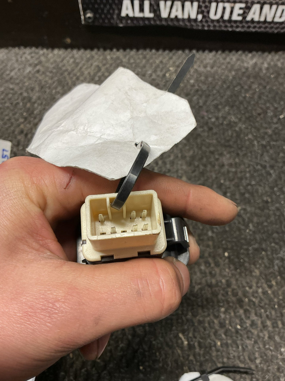 2012 Ford Territory 1W048- Left Front Window Switch- (TAG9949)