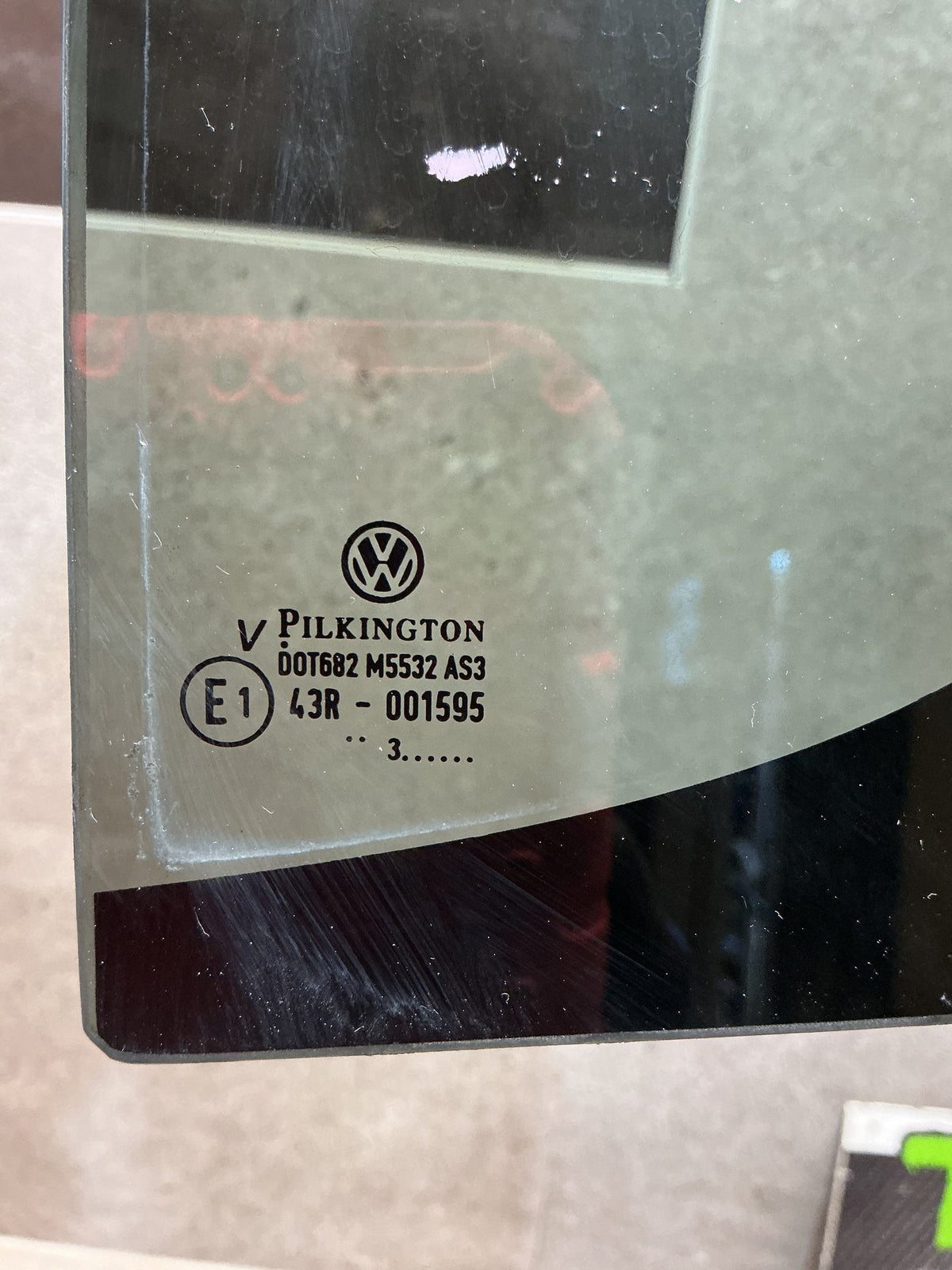 2014 Volkswagen Amarok- Left Rear Quarter Door Glass- (TAG16229) PN: M5532