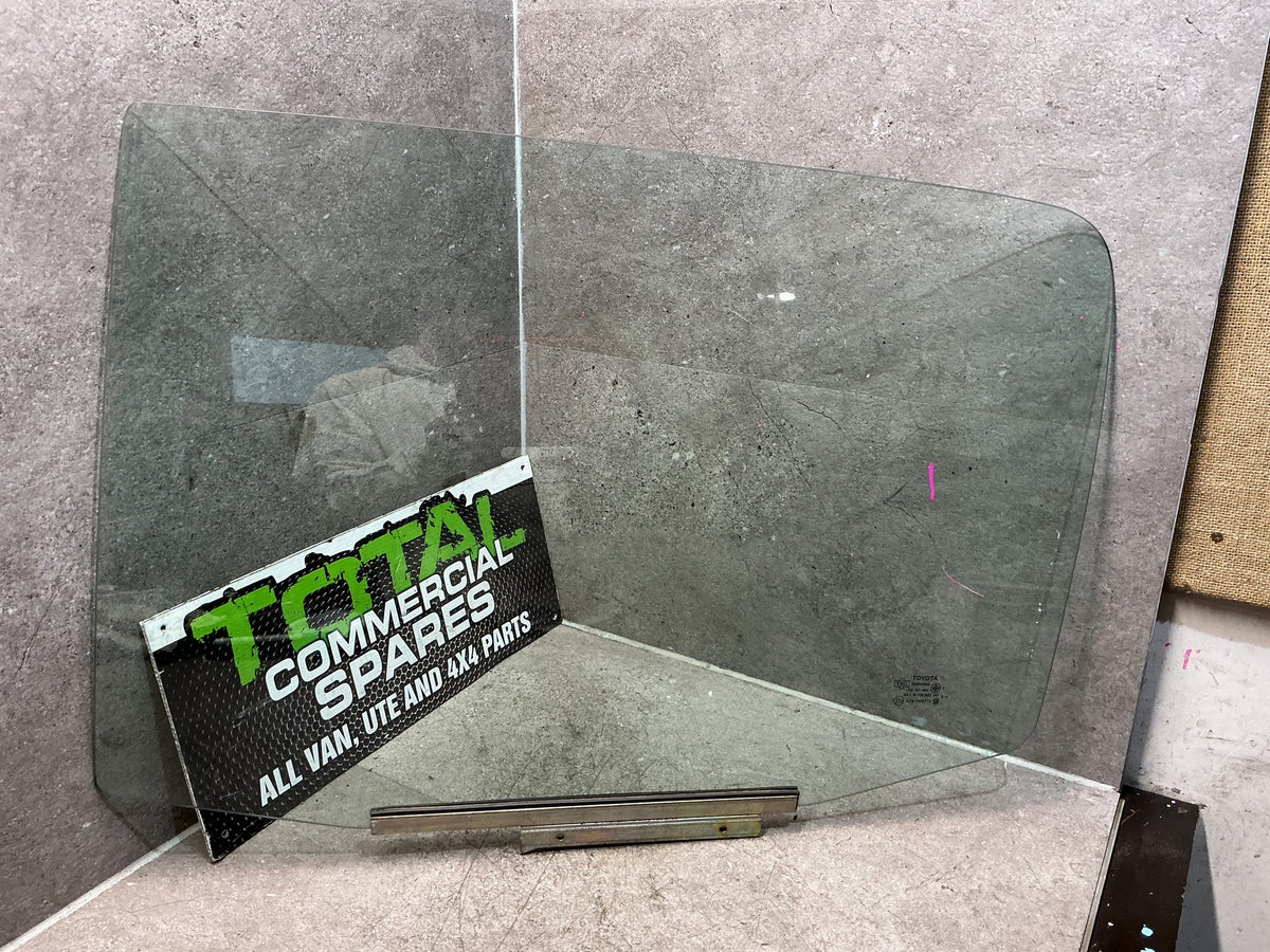 2014 Toyota Hilux- Left Rear Door Glass- (TAG15891) PN: M173S