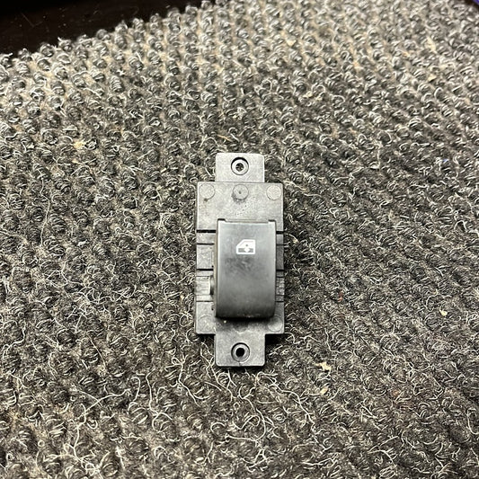 2017 Holden Captiva- Left Front Window Switch- (TAG7934)