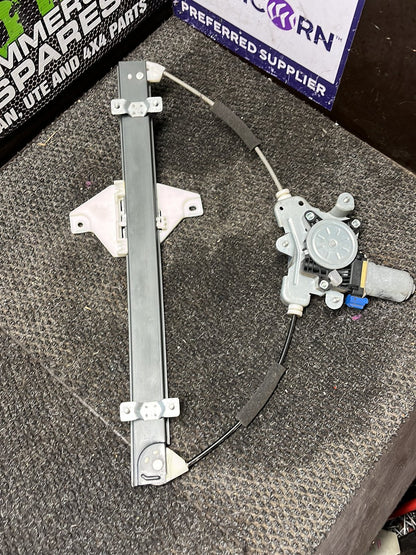 2008 Holden Captiva 7- Right Front Window Regulator/Motor- (TAG8429)