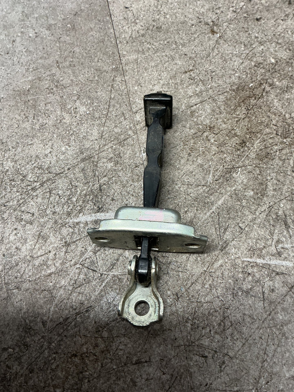 2012-2020 Mitsubishi Outlander GF*W GF GF8 - Left Front Door Check Strap - (TAG18746)