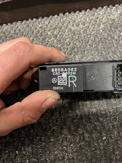 2005-2012 Mitsubishi Outlander II CW*W- Right Rear Window Switch- (TAG10510)