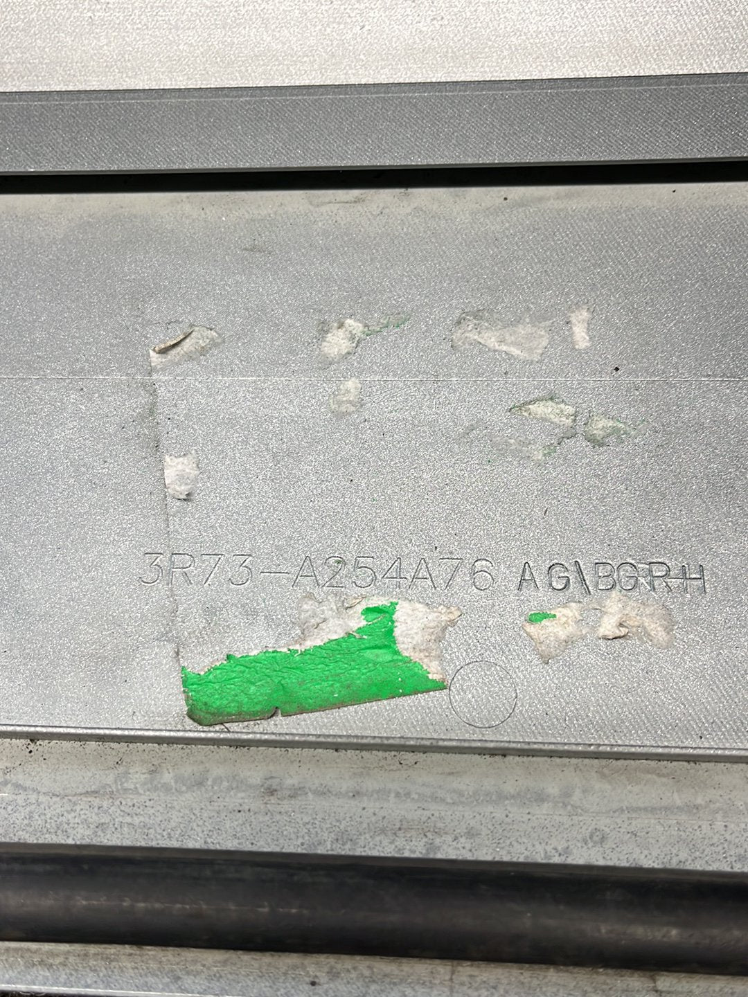 2006 Ford Territory- Right Rear Door Moulding- (TAG8545)