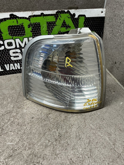 2004 Ford Explorer- Right Corner Light- (TAG17084)