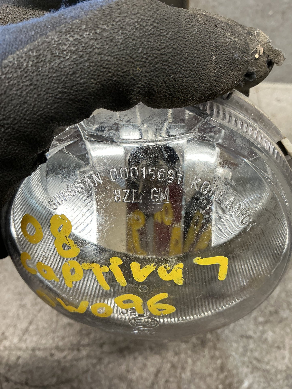 2008 Holden Captiva 7 - Left Spotlight - (TAG18214)