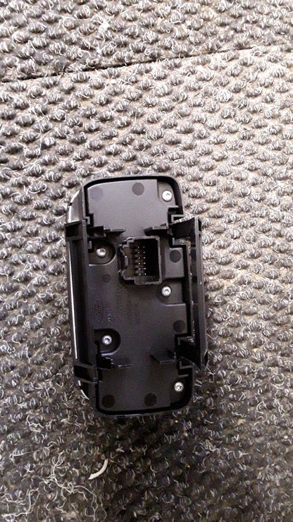 2015 Ford EcoSport TITANIUM 1.5- Headlight Switch- (TAG6639)