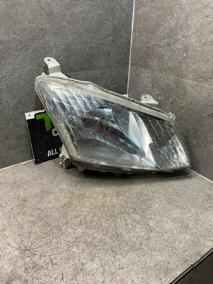 2012-2020 Isuzu D-Max TFS- Right Headlight- (TAG16724)