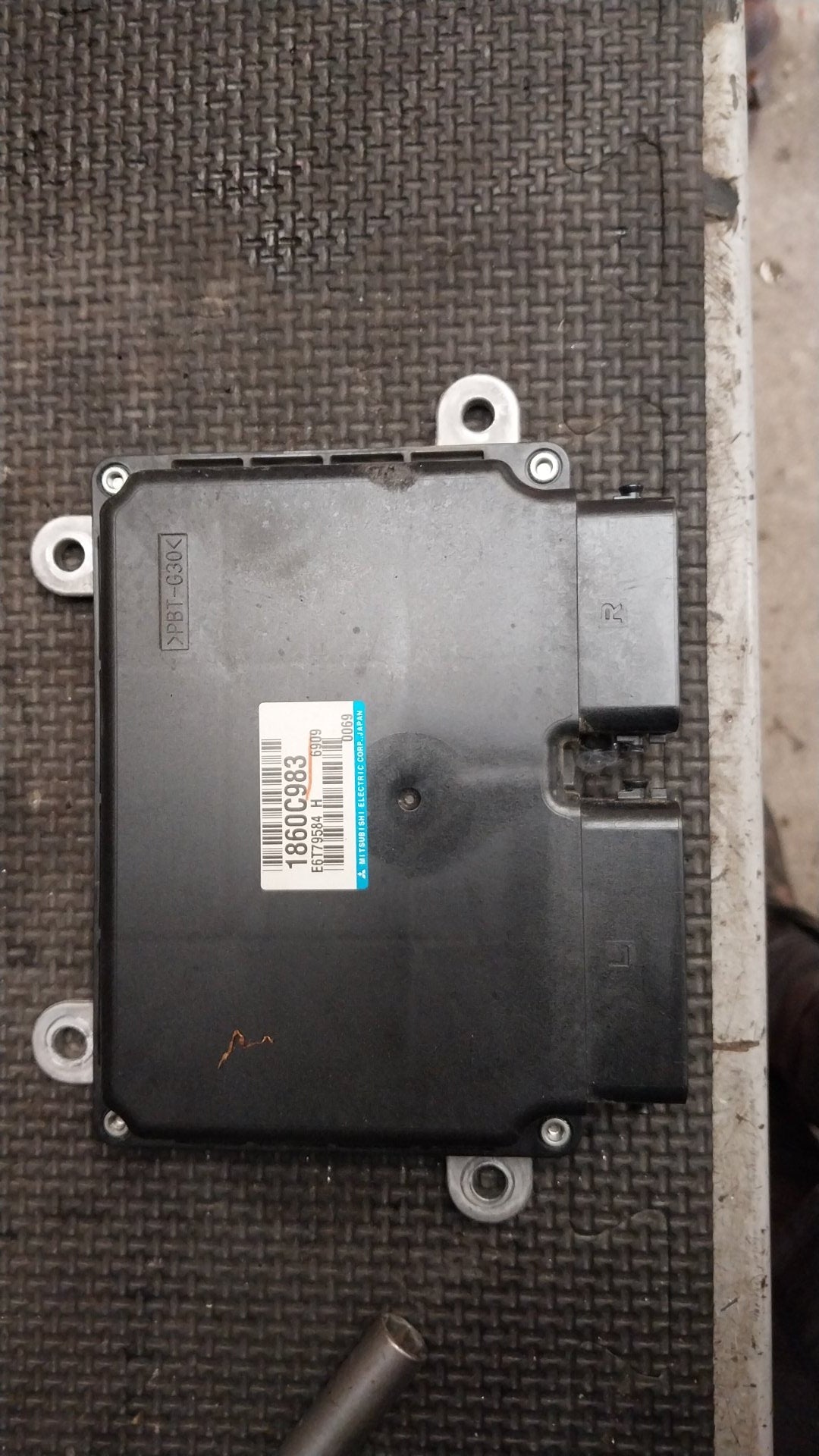 2016 Mitsubishi Outlander III GF*W GF7W- ECU- (TAG3498)