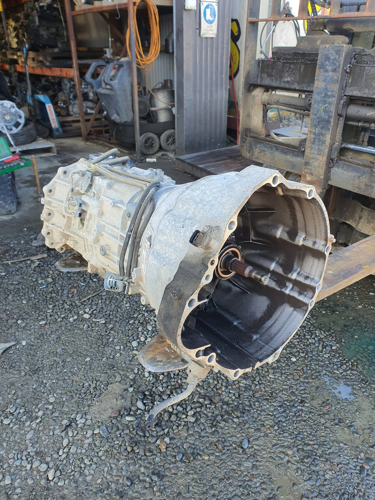 2013 Nissan Navara D40- Manual Gearbox- (TAG9422)