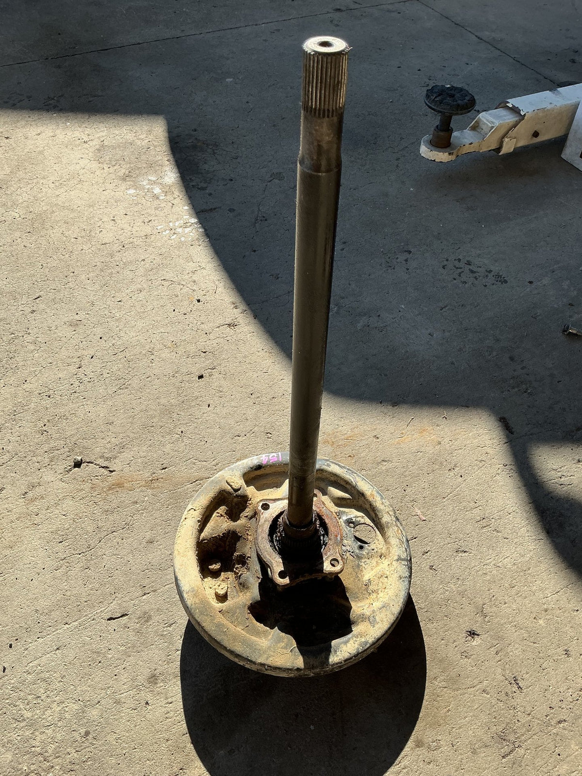 1999-2006 Mazda B-Series UN- Right Rear ABS Axle- (TAG15713)