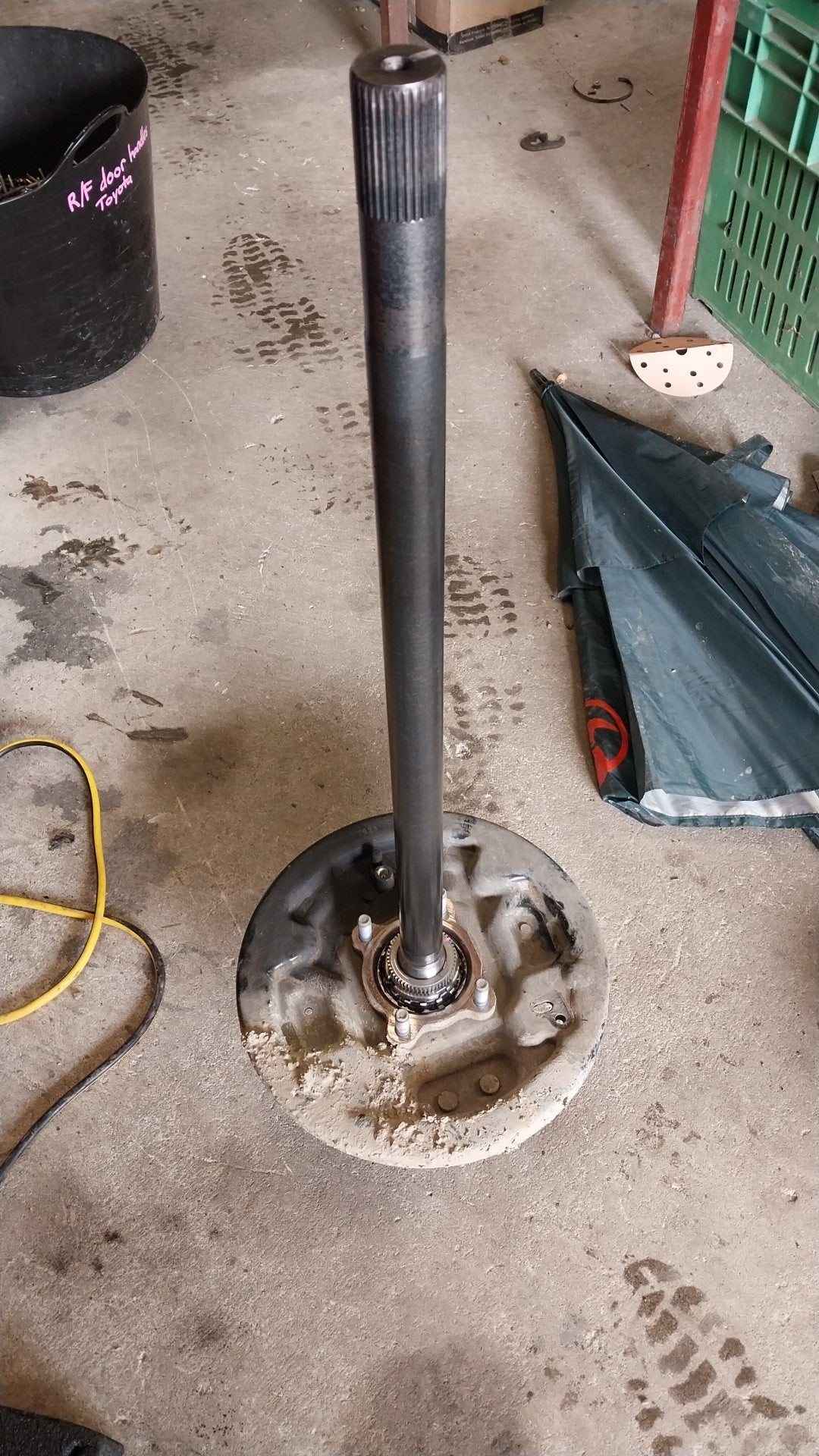 2015-2021 Nissan Navara D23- Left Rear ABS Axle- (TAG625)