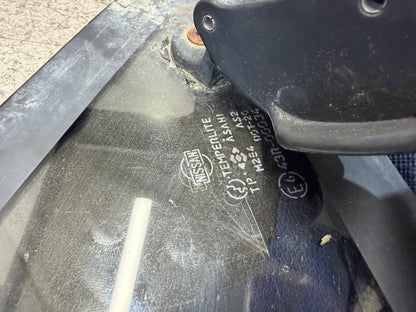1989 Nissan Terrano - Right Rear Cargo Glass - (TAG18588)