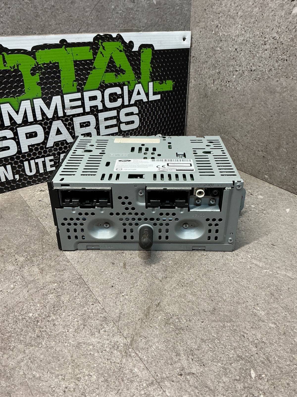 2018 Ford Escape ZG- Stereo Head Unit- (TAG11889) PN: CV4T-19C107-NJ