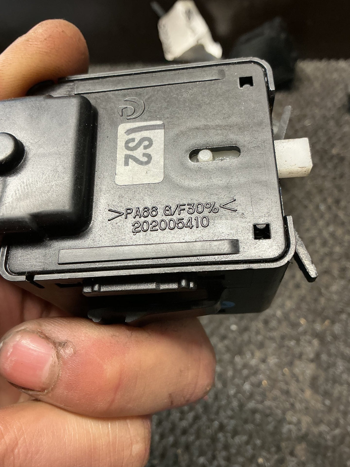 2011 Holden Captiva 5 9W070- Indicator Stalk- (TAG10938)