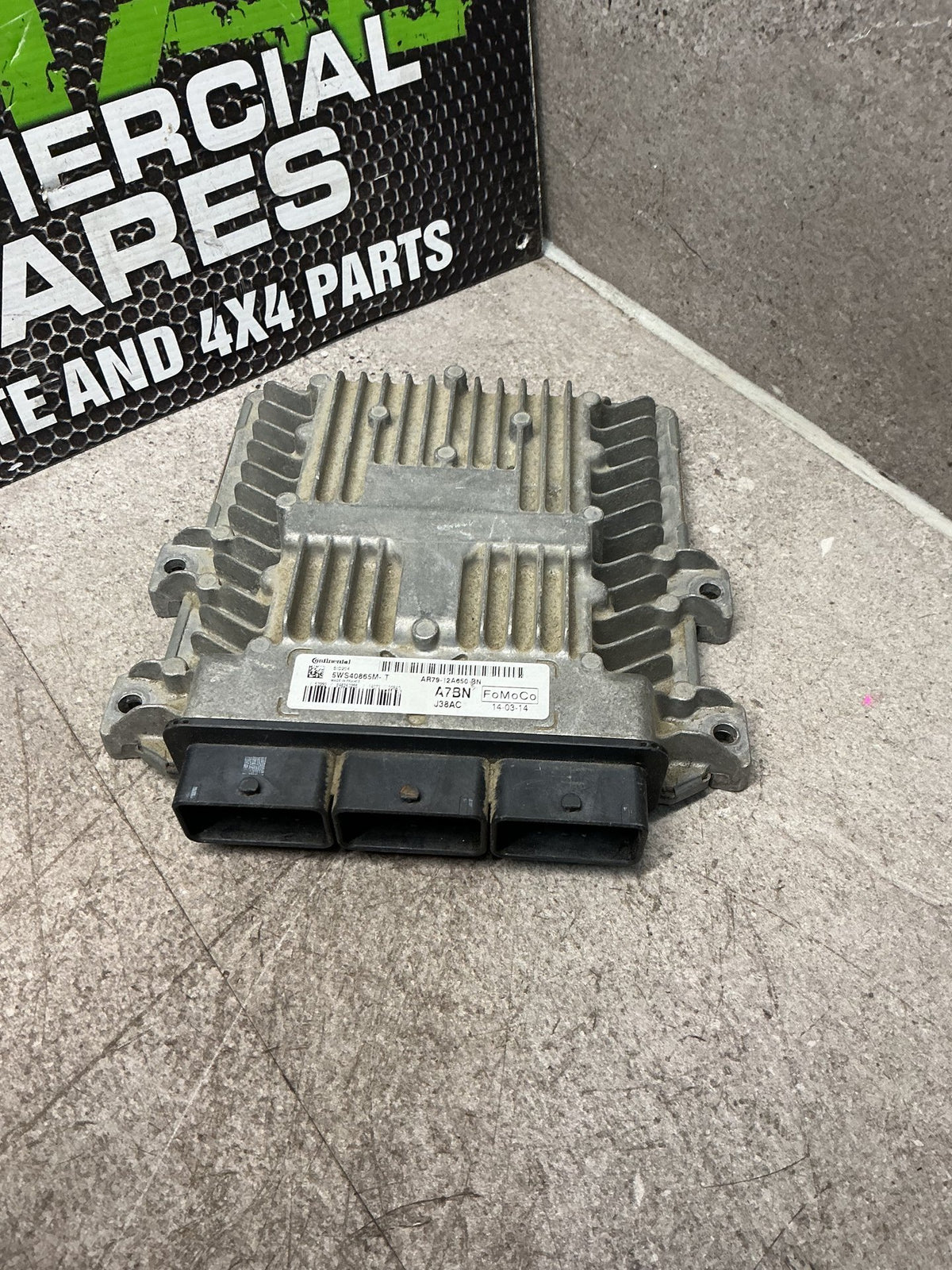 2012 Ford Territory- ECU- (TAG14982)