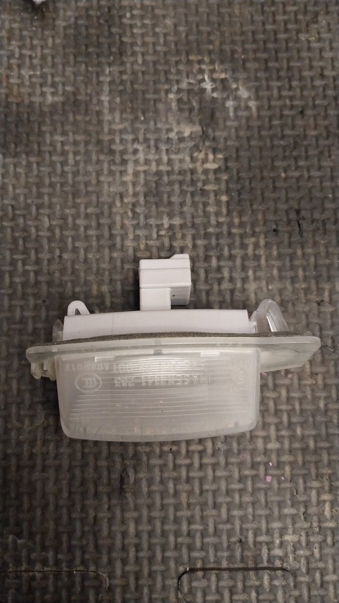 2016 Mitsubishi Outlander III GF*W GF7W- Number Plate Lamp- (TAG3192)