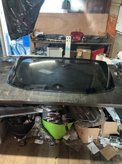 2006 Mitsubishi Outlander- Rear Screen Window- (TAG11293)