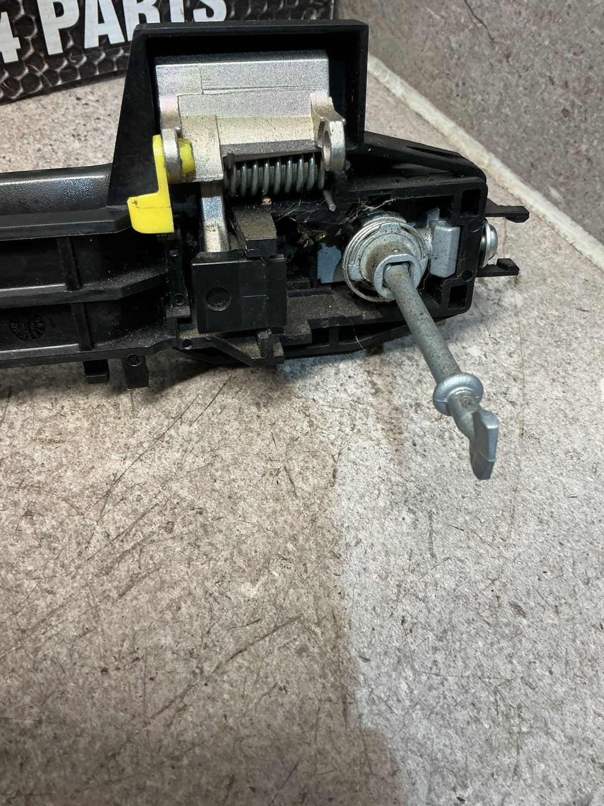 2019 Mitsubishi Triton- Right Front Door Exterior Handle- (TAG16522)