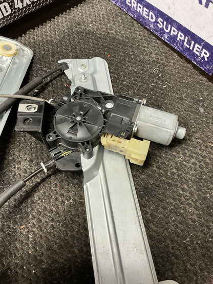 2014 Ford Escape- Left Front Window Regulator/Motor- (TAG10523)