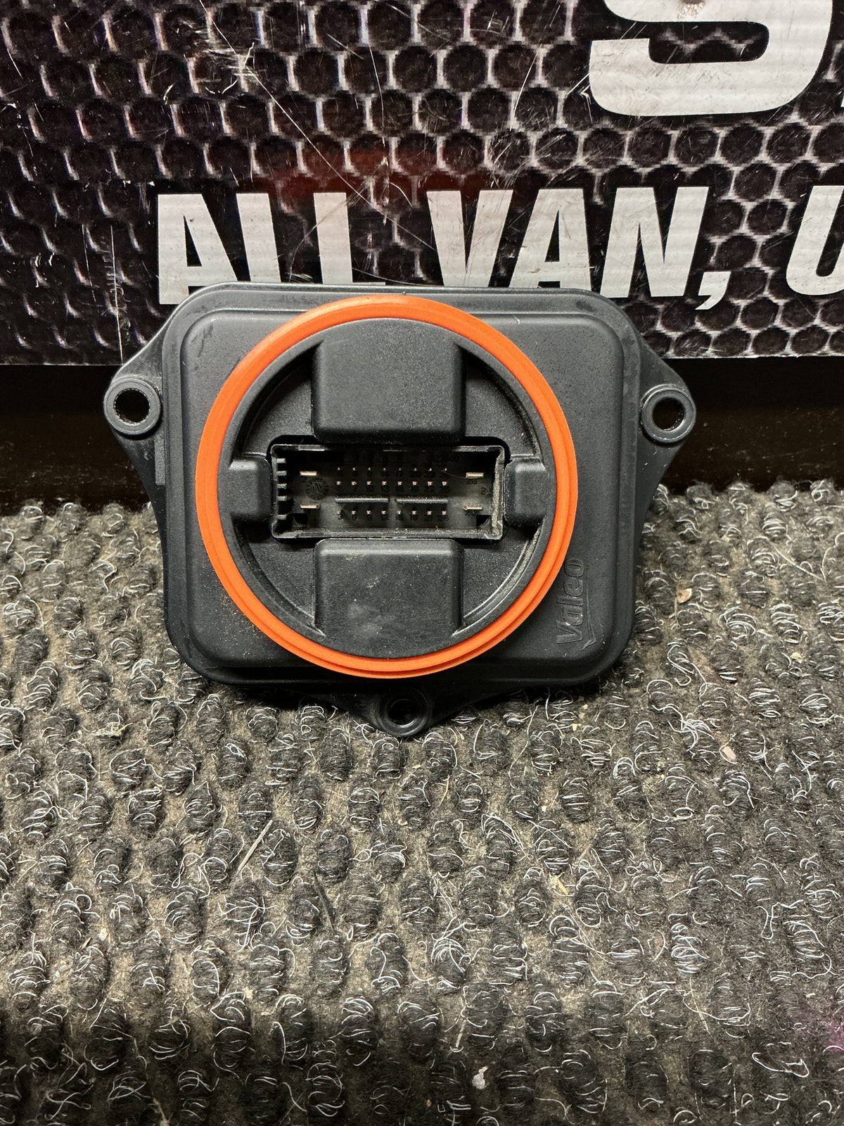 2013 Ford Kuga- HID Ballast- (TAG10182) PN: 90100295