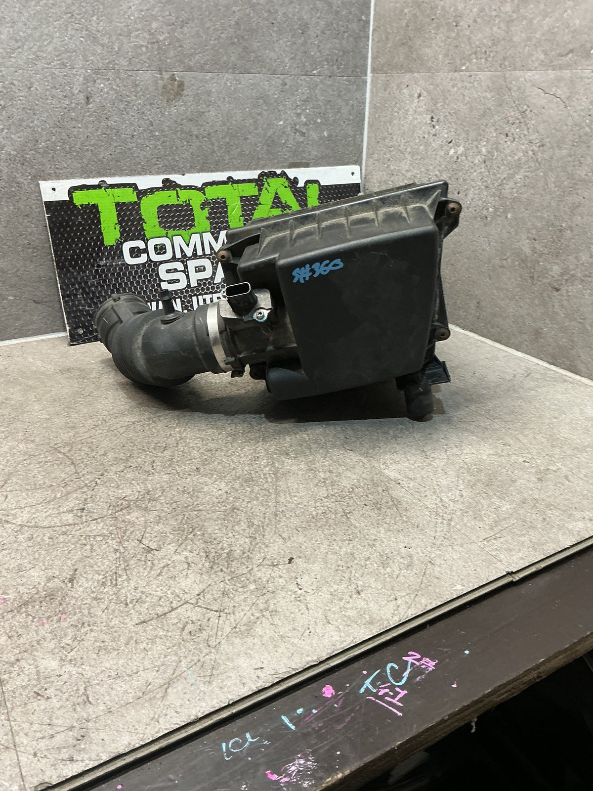 2014 Ford EcoSport- Air Cleaner Assembly EFI Air Box- (TAG15522)