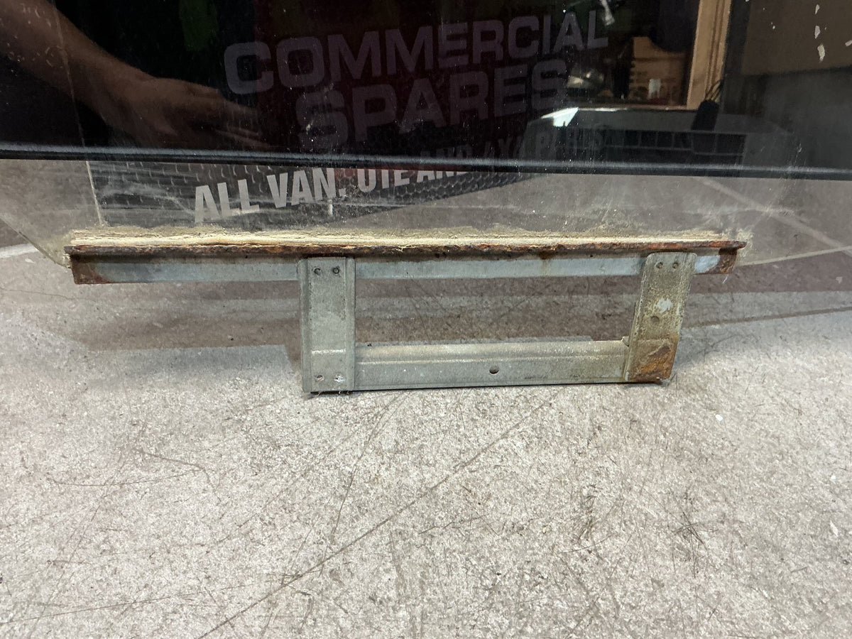 1995-1997 Toyota Land Cruiser J80- Right Rear Door Glass- (TAG15884)
