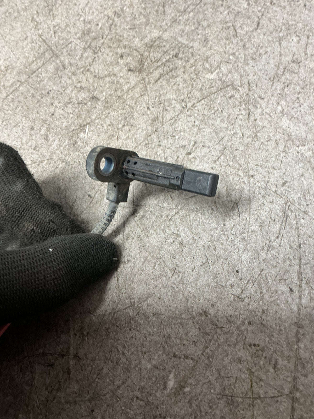 2021 Mitsubishi Outlander GF8- Right Front ABS Sensor- (TAG17101)
