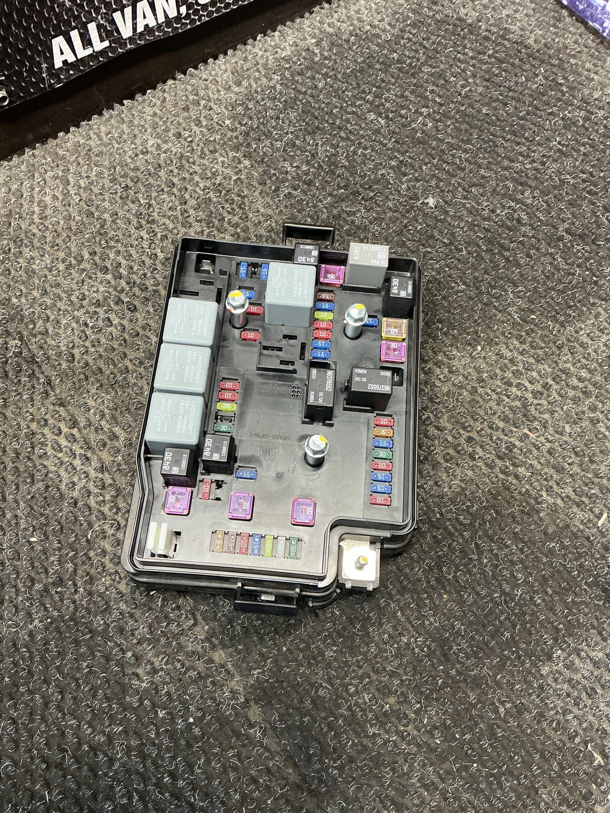 2017 Holden Colorado - Engine Bay Fuse Box - (TAG11043)
