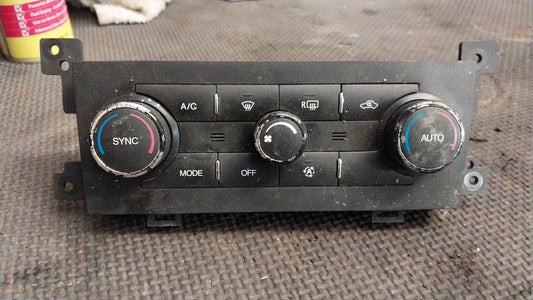 2014 Holden Captiva 7 CG- Heater Controls- (TAG4159) PN: 95369303