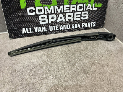 2004 Toyota Estima ACR30- Rear Wiper Arm- (TAG16127)