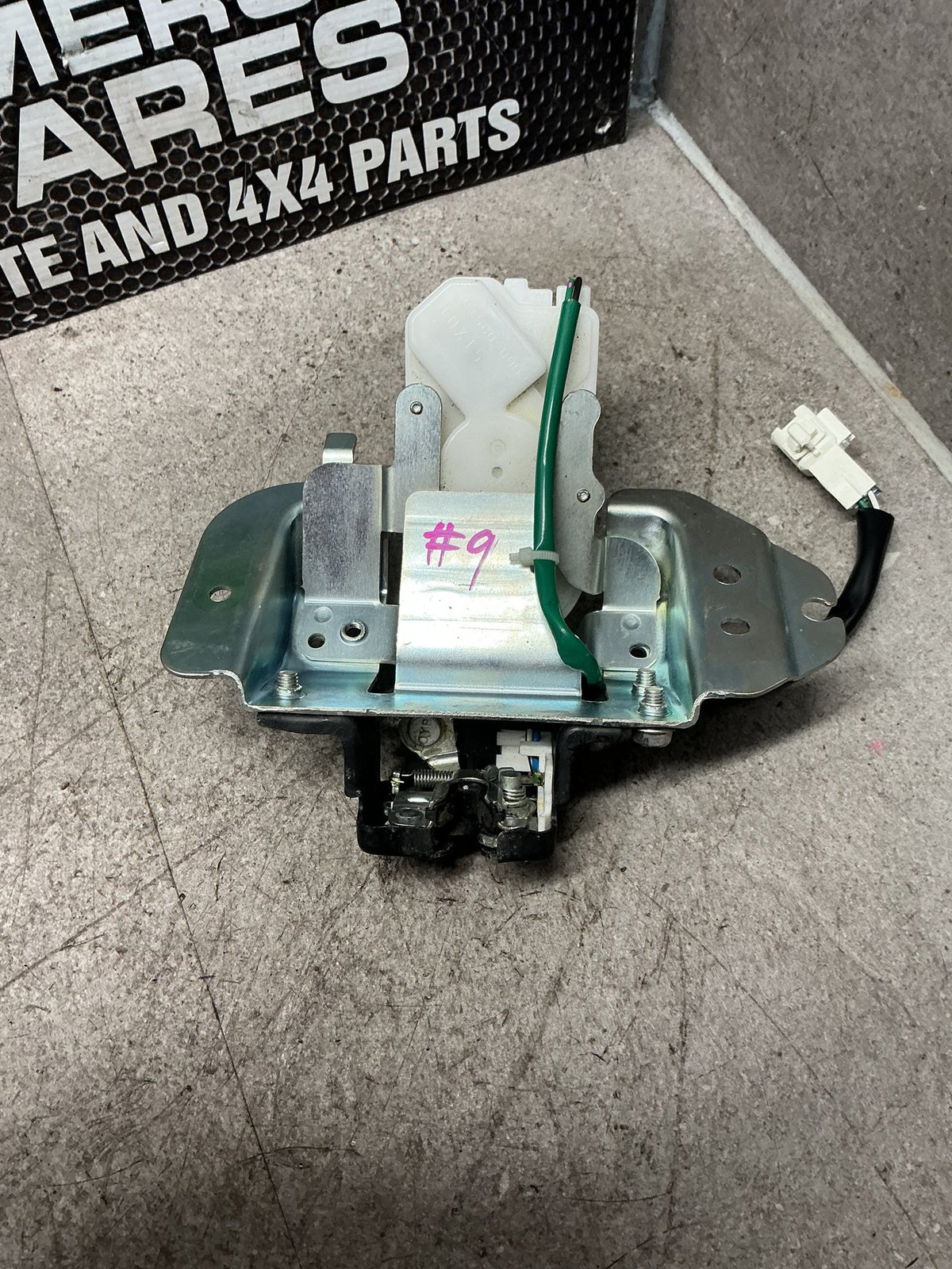 2007-2014 Toyota Highlander U40- Tailgate Lock Actuator- (TAG15262)