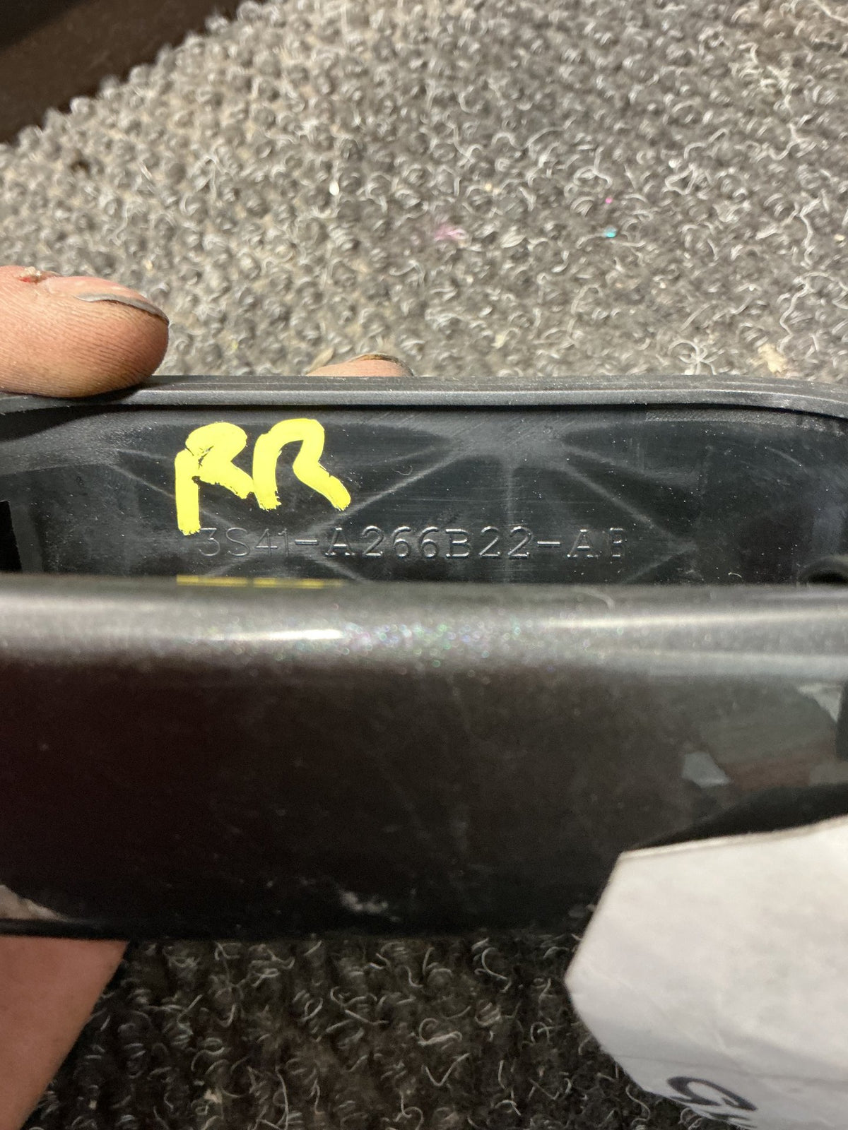 2010 Ford Territory 7W095- Right Rear Door Exterior Handle- (TAG10638) PN: 3S41-266B22-AB
