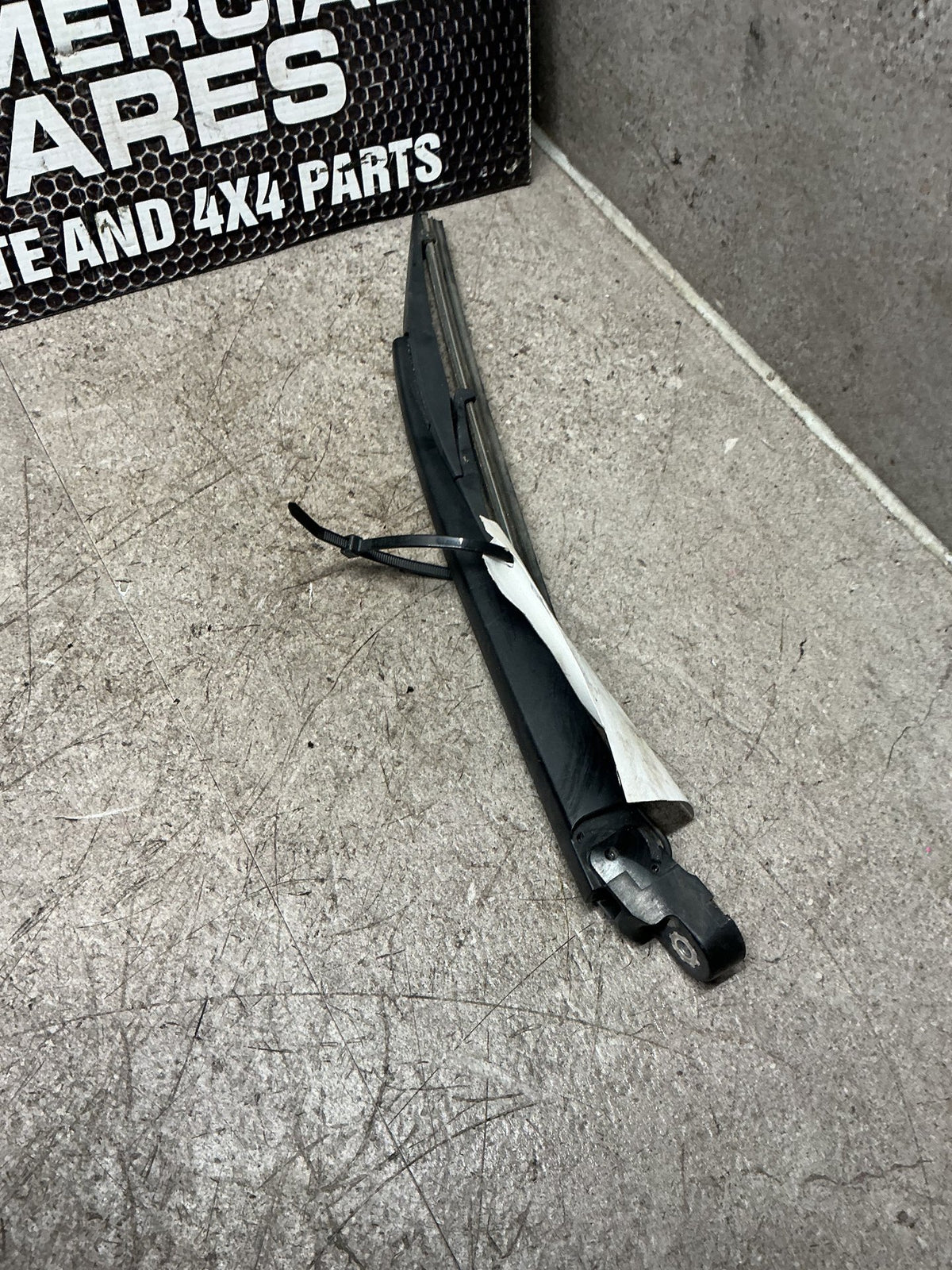 2018 Suzuki Vitara- Rear Wiper Arm- (TAG16939)