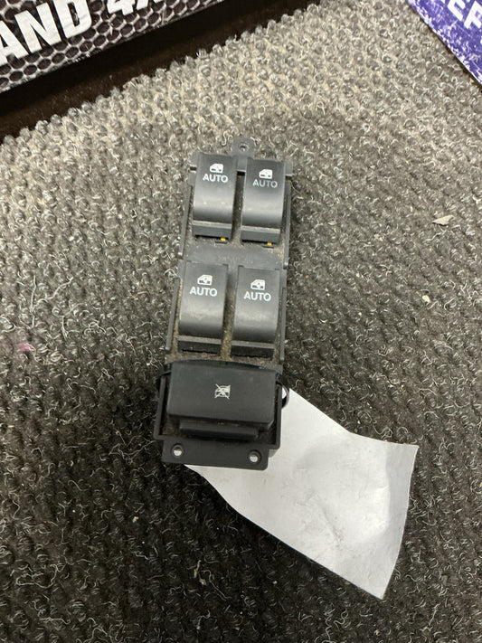 2012 Holden Captiva 5 1W102- Master Power Window Switch- (TAG9917)