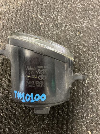 2008 Toyota Estima ACR50- Right Fog Light- (TAG10100)