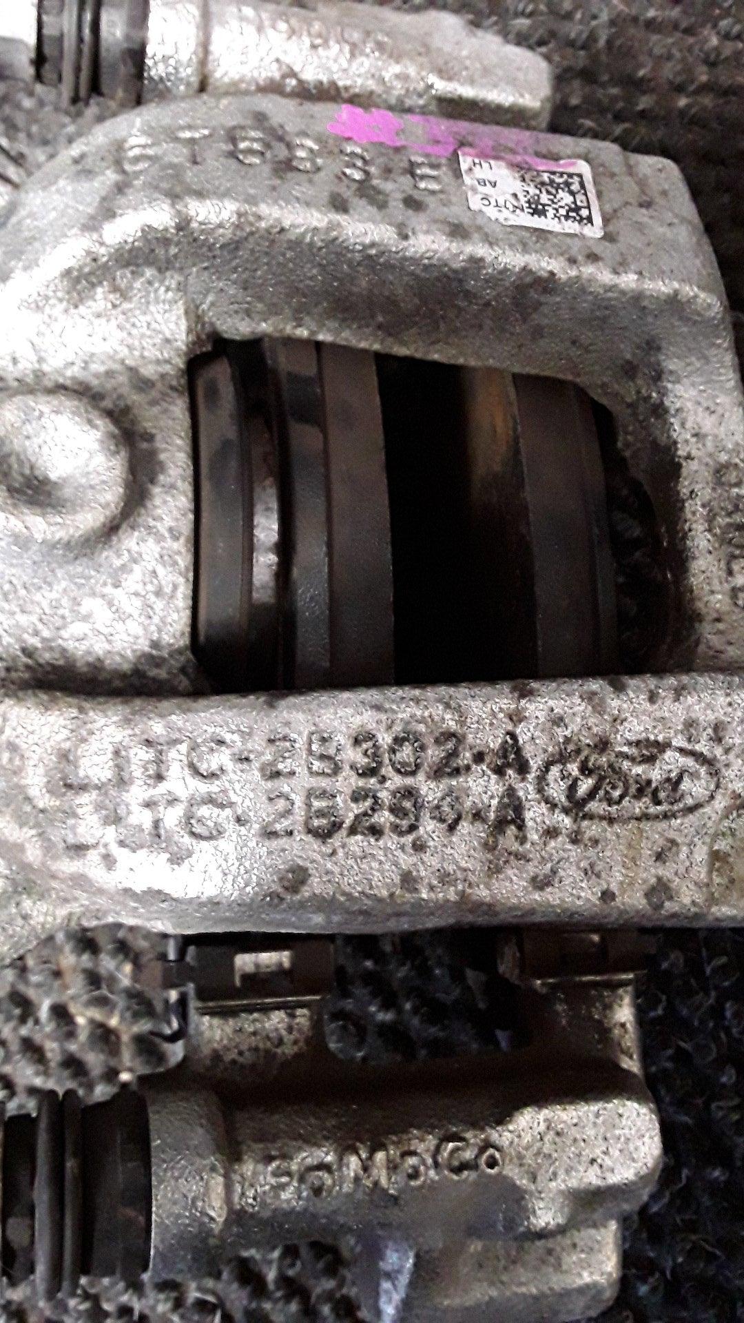 2021 Ford Puma ST-LINE 1.0P/7AT- Left Front Caliper- (TAG6582)