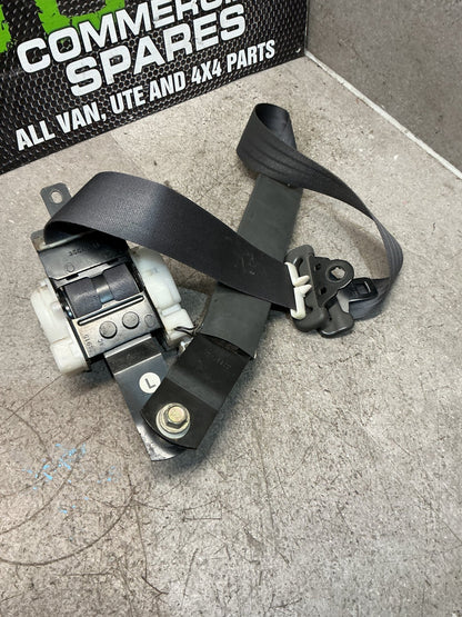 1998 Isuzu Bighorn UBS26GW- Left Front Seat Belt- (TAG15708)