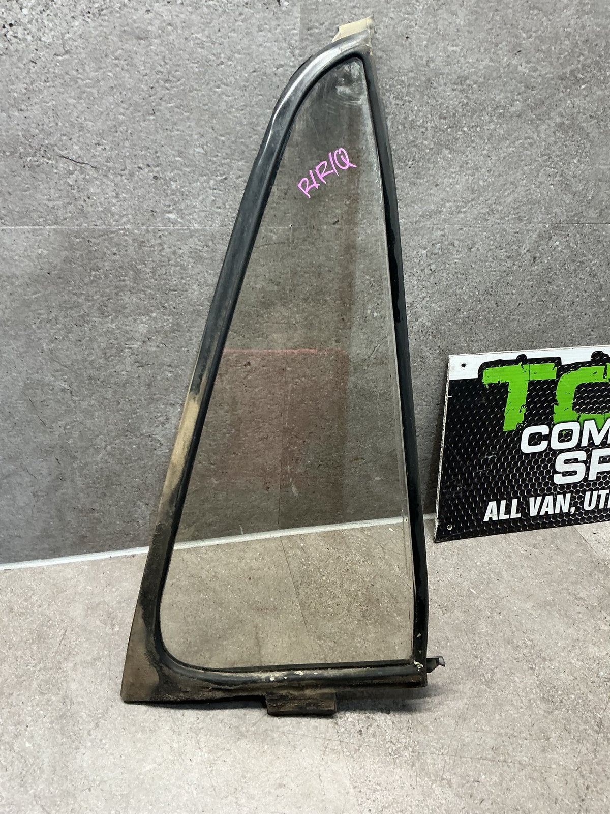 1994 Toyota Hilux Surf KZN130- Right Rear Quarter Door Glass- (TAG13536)