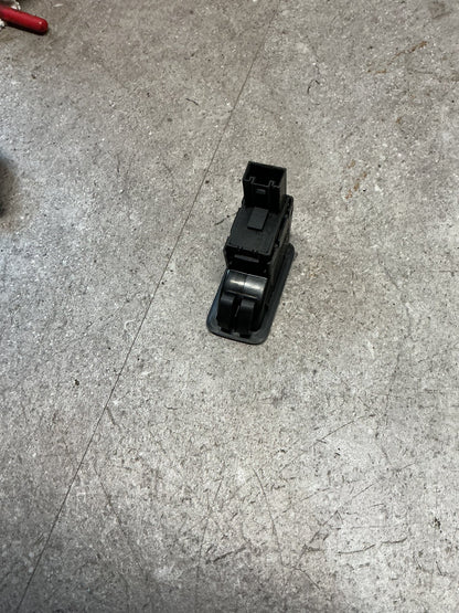 2013 Volkswagen Amarok- Left Rear Window Switch- (TAG15420)