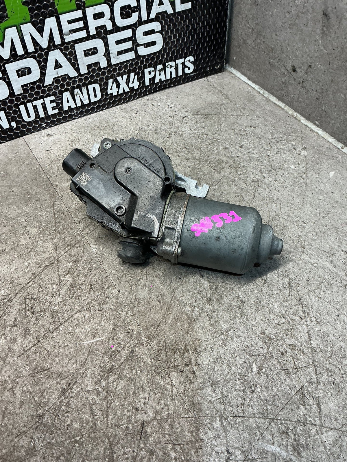 2018 Mitsubishi Outlander- Front Wiper Motor- (TAG17227)