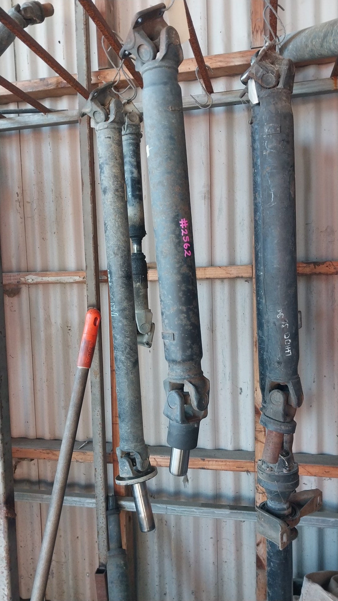 2009 Nissan Caravan E25 VWE25- Front Prop Shaft- (TAG2562)