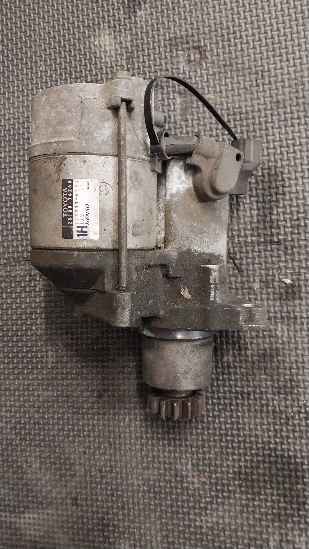 2000-2005 Toyota Estima MCR30- Starter Motor- (TAG960)
