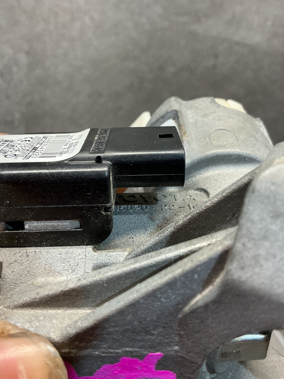 2011 Toyota Highlander U40- Ignition With Key- (TAG13264) PN: 45020-22-16